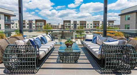 airbnb near texas motor speedway.
